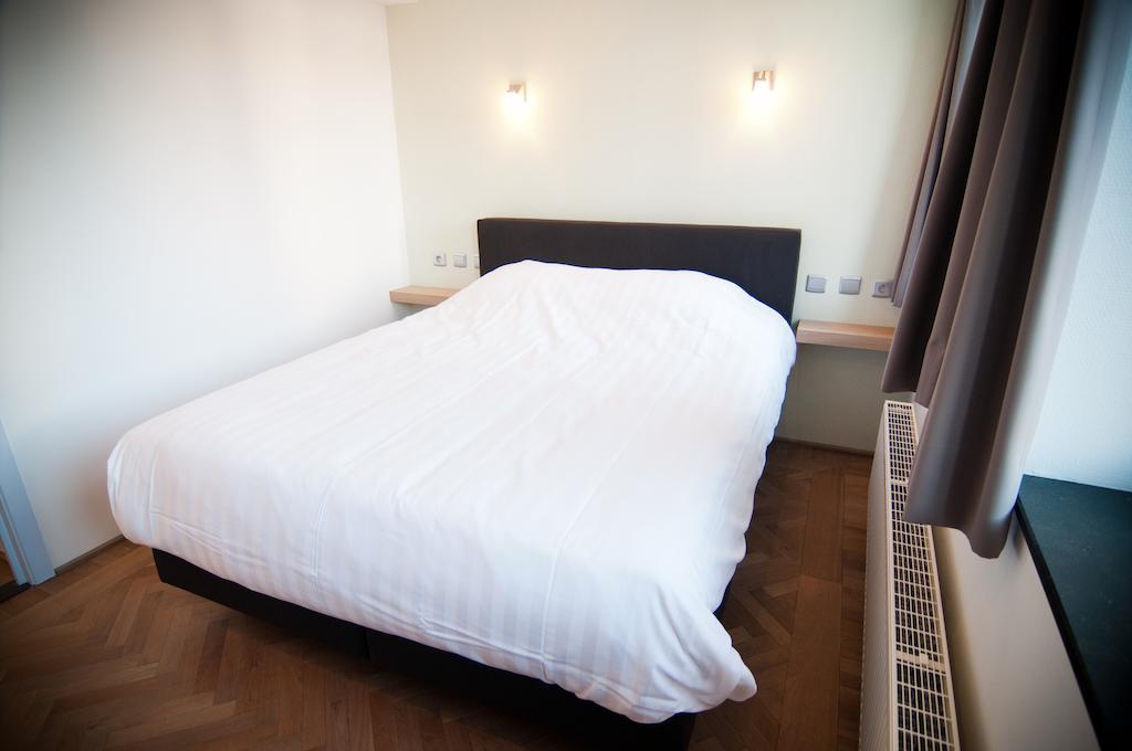 Apartment De Maasnacht Maaseik Buitenkant foto